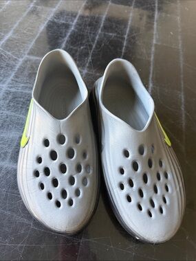 Nike ReactX sizes 7Y/8W/7M
